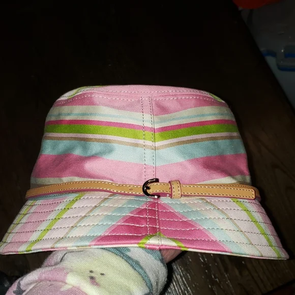 Coach Stripe Tan Leather Buckle Bucket Hat P/Small Brand New COACH Unisex Signature Jacquard Bucket Hat Size  main image 3